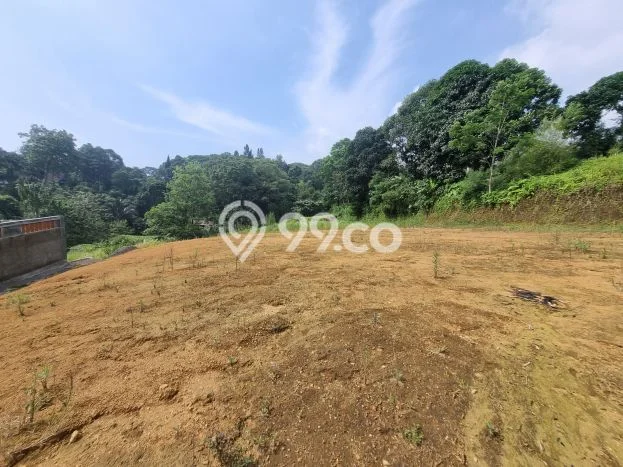 Untuk Dijual Tanah di Cisarua Bogor Luas 1700m2 SHM Untuk Dijual Tanah di Cisarua Bogor Luas 1700m2 SHM