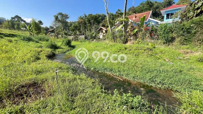 Tanah Dijual Lokasi Cisarua, Bogor Luas 300m2 Legalitas Aman Tanah Dijual Lokasi Cisarua, Bogor Luas 300m2 Legalitas Aman
