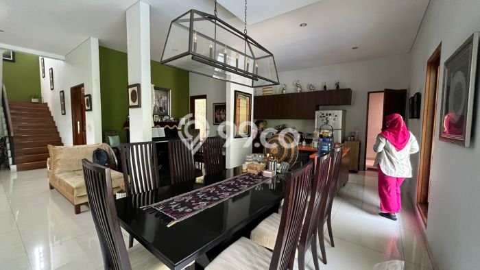 Rumah Mewah Siap Huni LT 418m2 di Pasar Minggu, Jakarta Selatan Rumah Mewah Siap Huni LT 418m2 di Pasar Minggu, Jakarta Selatan