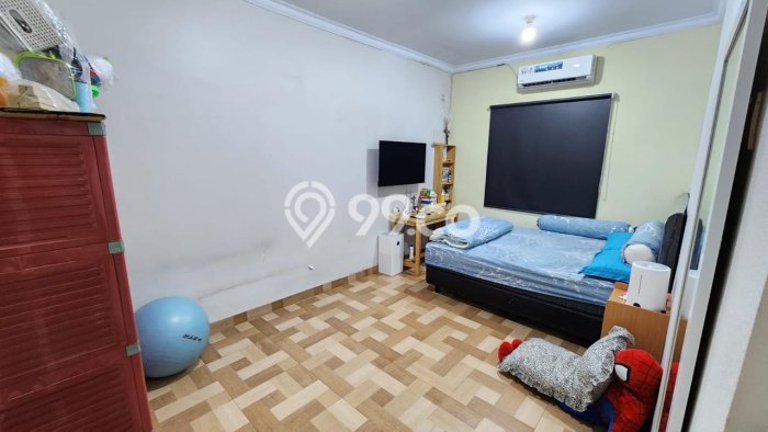 Rumah Modern 4 KT LT 120m2 di Taman Palem Rumah Modern 4 KT LT 120m2 di Taman Palem