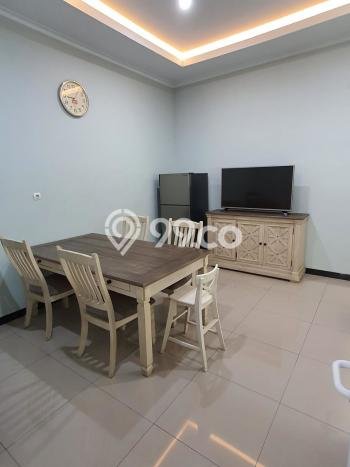 Rumah Modern 2 KT di Taman Kopo Indah Bandung Semi Furnished Rumah Modern 2 KT di Taman Kopo Indah Bandung Semi Furnished