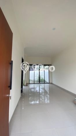 Rumah Modern Cantik 3 KT Bisa Langsung Pindah di Senduro Rumah Modern Cantik 3 KT Bisa Langsung Pindah di Senduro