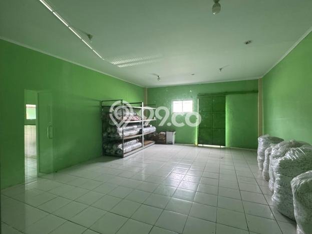 Unit Gudang Dijual di Ceper Klaten Luas Tanah 2300m2, Luas Bangunan 1500m2 Unit Gudang Dijual di Ceper Klaten Luas Tanah 2300m2, Luas Bangunan 1500m2