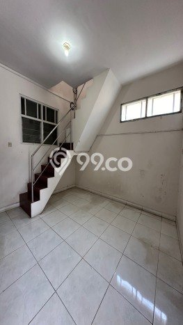 For Sale Rumah 3 Kamar Lokasi Ideal Bagus dan Strategis di Serengan For Sale Rumah 3 Kamar Lokasi Ideal Bagus dan Strategis di Serengan