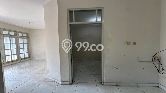 For Sale Rumah 3 Kamar Lokasi Ideal Bagus dan Strategis di Serengan For Sale Rumah 3 Kamar Lokasi Ideal Bagus dan Strategis di Serengan