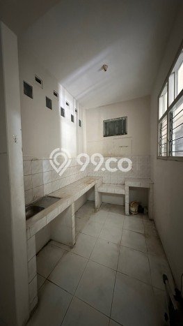 For Sale Rumah 3 Kamar Lokasi Ideal Bagus dan Strategis di Serengan For Sale Rumah 3 Kamar Lokasi Ideal Bagus dan Strategis di Serengan