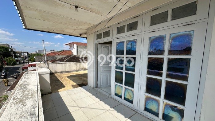 For Sale Rumah 3 Kamar Lokasi Ideal Bagus dan Strategis di Serengan For Sale Rumah 3 Kamar Lokasi Ideal Bagus dan Strategis di Serengan