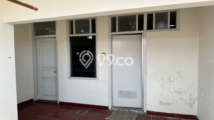 For Sale Rumah 3 Kamar Lokasi Ideal Bagus dan Strategis di Serengan For Sale Rumah 3 Kamar Lokasi Ideal Bagus dan Strategis di Serengan