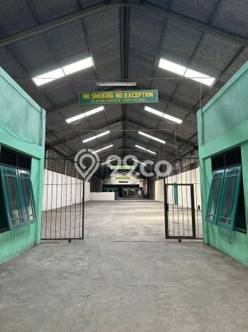 Disewakan Gudang komersial di Gatak luas bangunan 1000m2 Disewakan Gudang komersial di Gatak luas bangunan 1000m2