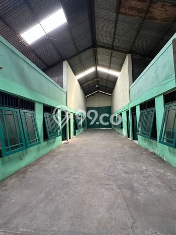 Disewakan Gudang komersial di Gatak luas bangunan 1000m2 Disewakan Gudang komersial di Gatak luas bangunan 1000m2