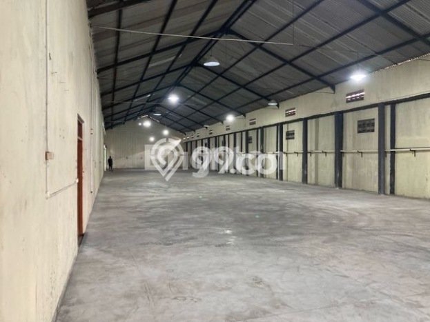 Unit Gudang Disewa Lokasi Gatak, Sukoharjo Spesifikasi Luas Bangunan 850m2 Unit Gudang Disewa Lokasi Gatak, Sukoharjo Spesifikasi Luas Bangunan 850m2