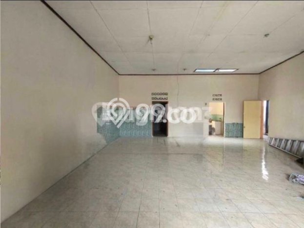 Ruko Disewa di Nusukan, Solo, LT 100m2 / LB 80m2 Ruko Disewa di Nusukan, Solo, LT 100m2 / LB 80m2