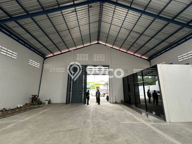 Gudang Dijual di Klaten Utara LT 2000m2, LB 1200m2 untuk Investasi Gudang Dijual di Klaten Utara LT 2000m2, LB 1200m2 untuk Investasi