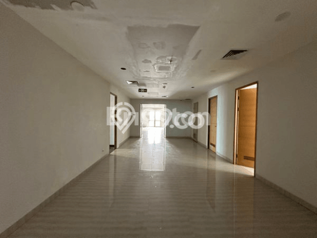 Ruko Disewa di Surakarta dengan LB 800m2 Area Komersial Ramai Ruko Disewa di Surakarta dengan LB 800m2 Area Komersial Ramai