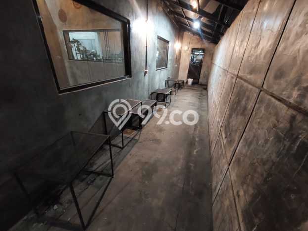 Komersial Dijual di Prime Area Jakarta Timur Luas 280m2 Komersial Dijual di Prime Area Jakarta Timur Luas 280m2