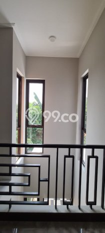 Rumah Minimalis 3 KT di Cibubur Depok Unfurnished Rumah Minimalis 3 KT di Cibubur Depok Unfurnished