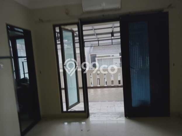Rumah Modern Minimalis 5 KT Bisa Langsung Pindah di Jatisampurna Rumah Modern Minimalis 5 KT Bisa Langsung Pindah di Jatisampurna