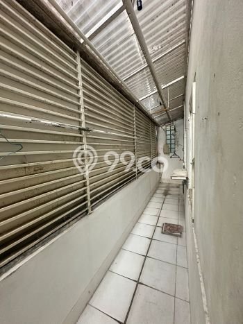 For Sale Rumah 4 Kamar Lokasi Strategis Nyaman dan Strategis di Jatisampurna For Sale Rumah 4 Kamar Lokasi Strategis Nyaman dan Strategis di Jatisampurna