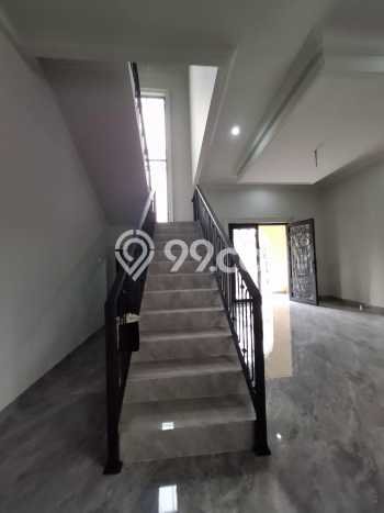 Dijual Rumah Mewah Elegan Dengan View Eksklusif di Cibubur, Bogor Dijual Rumah Mewah Elegan Dengan View Eksklusif di Cibubur, Bogor