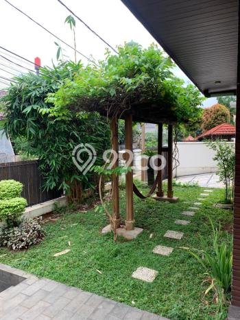Rumah Eksklusif Siap Huni LT 469m2 di Pesanggrahan, Jakarta Selatan Rumah Eksklusif Siap Huni LT 469m2 di Pesanggrahan, Jakarta Selatan