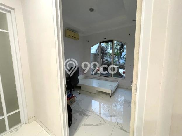 Rumah Minimalis LT 200m2m² Terawat di Wisata Bukit Mas, Dekat Tempat Strategis, Surabaya Rumah Minimalis LT 200m2m² Terawat di Wisata Bukit Mas, Dekat Tempat Strategis, Surabaya