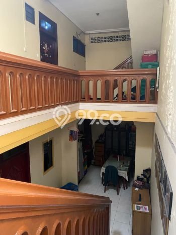 Ready to Use! Premium House LT 287m2 Desain Elegan di Sukomanunggal Ready to Use! Premium House LT 287m2 Desain Elegan di Sukomanunggal