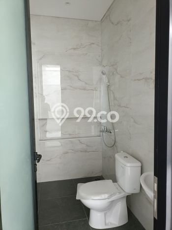 Jual Rumah Luas Elegan Dengan View Eksklusif di Citraland, Surabaya Jual Rumah Luas Elegan Dengan View Eksklusif di Citraland, Surabaya