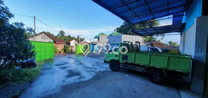 Unit Gudang Dijual di Penebel Tabanan Luas Tanah 1275m2, Luas Bangunan 1275m2 Unit Gudang Dijual di Penebel Tabanan Luas Tanah 1275m2, Luas Bangunan 1275m2