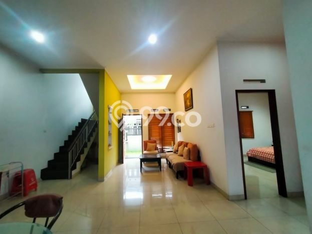 Rumah Modern 3 KT LT 160m2 di Taman Kopo Indah Rumah Modern 3 KT LT 160m2 di Taman Kopo Indah