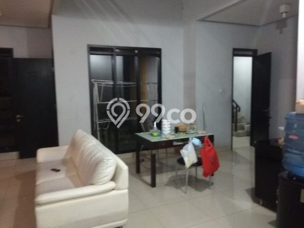 Rumah Minimalis 3 KT di Taman Kopo Indah Bandung Unfurnished Rumah Minimalis 3 KT di Taman Kopo Indah Bandung Unfurnished