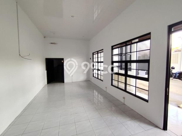 AREA BISNIS! Gudang di Kopo, Luas 800m², Mainroad, Ramai AREA BISNIS! Gudang di Kopo, Luas 800m², Mainroad, Ramai