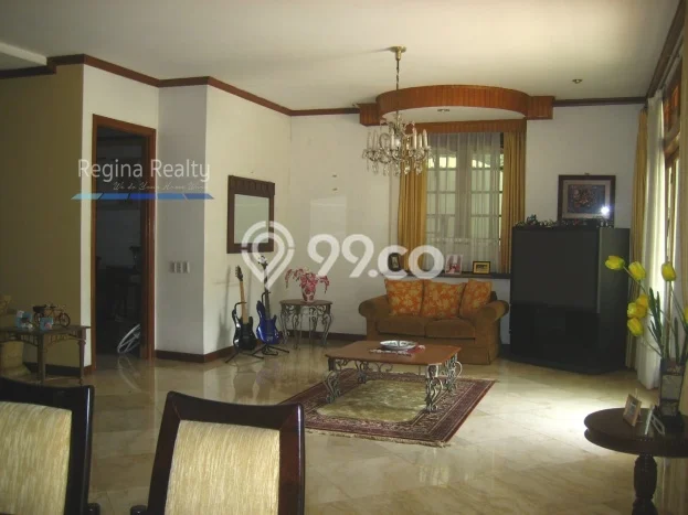 Jual Rumah Mewah Megah Dengan View Eksklusif di Lebak Bulus, Jakarta Selatan Jual Rumah Mewah Megah Dengan View Eksklusif di Lebak Bulus, Jakarta Selatan