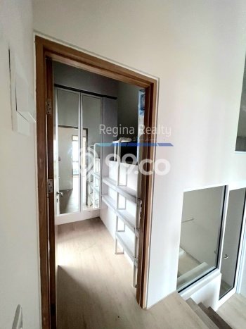 Rumah Minimalis 3 KT di BSD City Tangerang Full Furnished Rumah Minimalis 3 KT di BSD City Tangerang Full Furnished