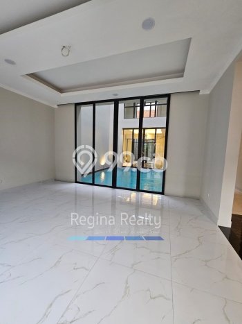 Dijual Rumah Mewah Exclusive di Cilandak, Jakarta Selatan Dijual Rumah Mewah Exclusive di Cilandak, Jakarta Selatan