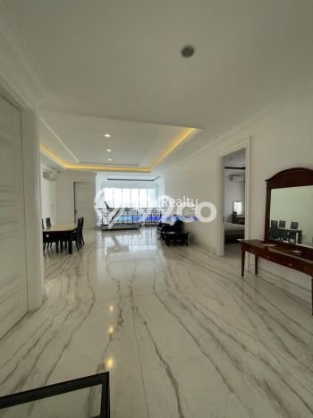 Hunian Elit LB 850m2 Siap Huni Desain Elegan di Pondok Indah, Jakarta Selatan Hunian Elit LB 850m2 Siap Huni Desain Elegan di Pondok Indah, Jakarta Selatan