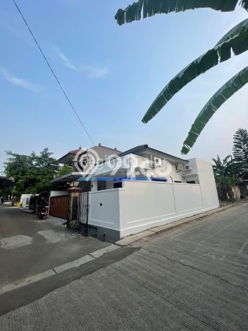 Hunian Nyaman Asri 2 KT Siap Huni di Rempoa Tangerang Hunian Nyaman Asri 2 KT Siap Huni di Rempoa Tangerang