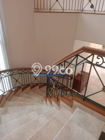 Jual Rumah Mewah Elegan Dengan View Cantik di Lebak Bulus, Jakarta Selatan Jual Rumah Mewah Elegan Dengan View Cantik di Lebak Bulus, Jakarta Selatan