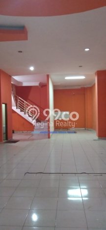 AREA KOMERSIAL! Ruko Kawasan Fatmawati, Luas 208m², Akses Utama AREA KOMERSIAL! Ruko Kawasan Fatmawati, Luas 208m², Akses Utama