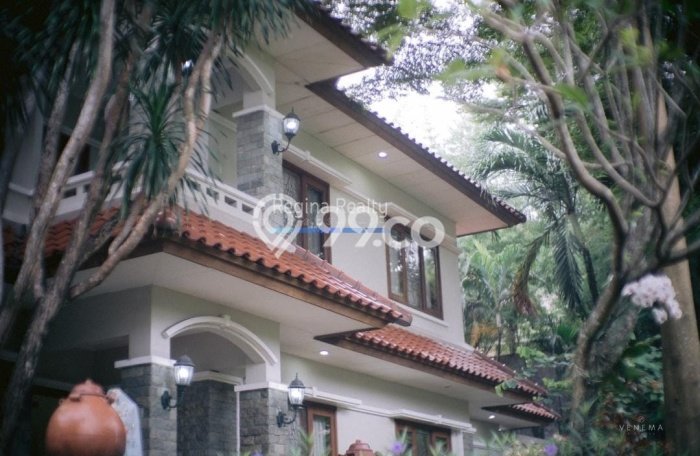 Rumah Sewa Jakarta Selatan LT 1450m2 LB 1000m2 Kawasan Lebak Bulus Rumah Sewa Jakarta Selatan LT 1450m2 LB 1000m2 Kawasan Lebak Bulus