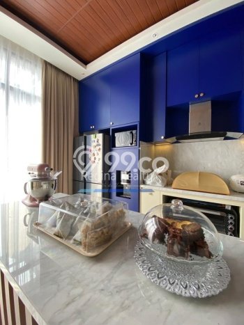 Hunian Modern Disewakan di Pondok Indah Jakarta Selatan 4 KT & 4 KM Hunian Modern Disewakan di Pondok Indah Jakarta Selatan 4 KT & 4 KM