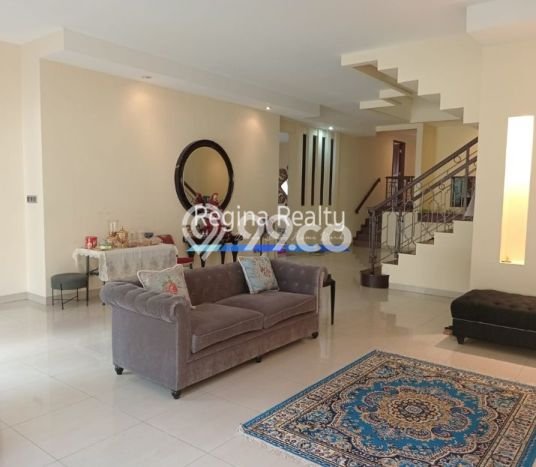 Disewakan! Rumah 5 Kamar Tidur &
4 Kamar Mandi di Pondok Indah, Jakarta Selatan Disewakan! Rumah 5 Kamar Tidur &
4 Kamar Mandi di Pondok Indah, Jakarta Selatan