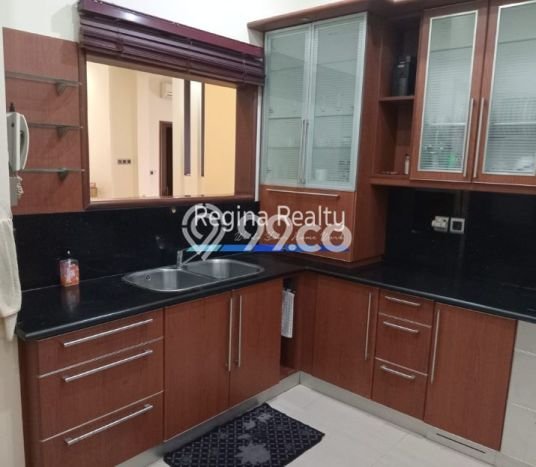 Disewakan! Rumah 5 Kamar Tidur &
4 Kamar Mandi di Pondok Indah, Jakarta Selatan Disewakan! Rumah 5 Kamar Tidur &
4 Kamar Mandi di Pondok Indah, Jakarta Selatan