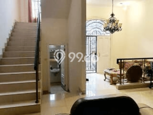 Rumah 5 Kamar Lokasi Nyaman di Pantai Indah Kapuk, Jakarta Utara Rumah 5 Kamar Lokasi Nyaman di Pantai Indah Kapuk, Jakarta Utara