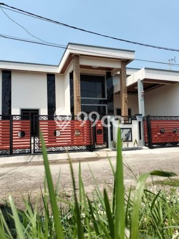 For Sale Rumah 3 Kamar Lokasi Strategis Bagus dan Strategis di Cileungsi For Sale Rumah 3 Kamar Lokasi Strategis Bagus dan Strategis di Cileungsi