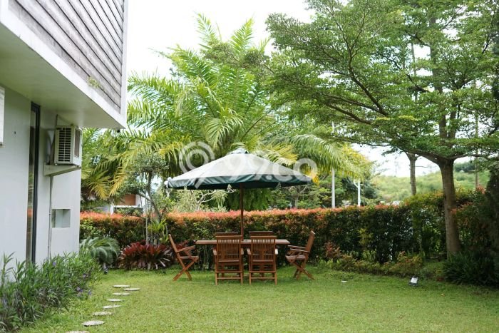 Vila Kawasan , Area 387m2m², Lokasi Strategis Vila Kawasan , Area 387m2m², Lokasi Strategis