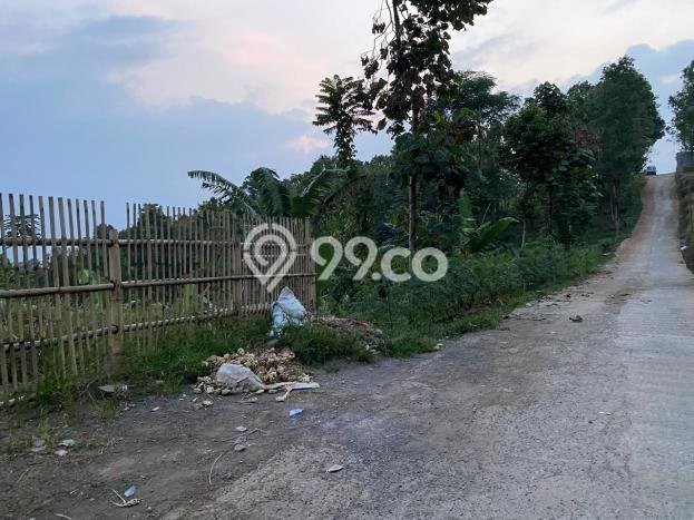 Tanah di Mandalajati, Bandung Luas 878m2 Dijual Segera Tanah di Mandalajati, Bandung Luas 878m2 Dijual Segera