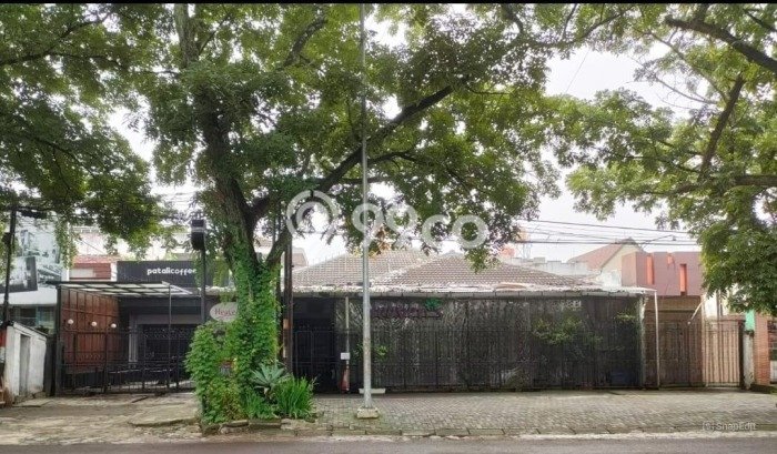 Untuk Dijual! Komersial di Burangrang Bandung LT 600m2 / LB 317m2 Kawasan Strategis Untuk Dijual! Komersial di Burangrang Bandung LT 600m2 / LB 317m2 Kawasan Strategis