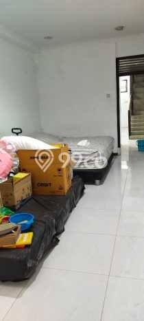Lokasi Strategis! Dijual Ruko Bisnis di Semarang Tengah, Semarang Kondisi Baik Lokasi Strategis! Dijual Ruko Bisnis di Semarang Tengah, Semarang Kondisi Baik