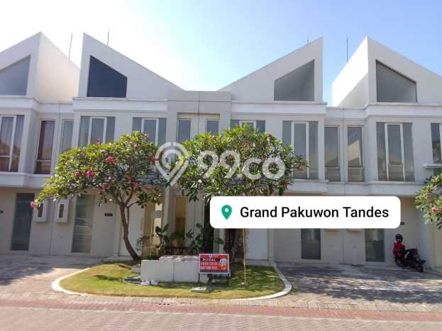 Rumah Strategis Modern Lb 70m2 di Tandes, Surabaya Rumah Strategis Modern Lb 70m2 di Tandes, Surabaya