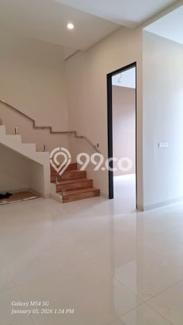 For Sale Rumah 3 Kamar Lokasi Ideal Nyaman dan Strategis di Sukolilo For Sale Rumah 3 Kamar Lokasi Ideal Nyaman dan Strategis di Sukolilo